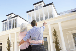 If you own a high-value property, a jumbo reverse mortgage may be the right choice. Unlike HECMs, jumbo reverse mortgages are for properties that exceed the FHA limits. With a jumbo reverse mortgage, you can access more equity from your home, which can be especially useful if your home’s value exceeds the limits of a HECM.