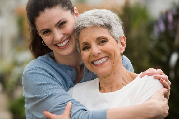 Help your parents choose a reverse mortgage lender with this simple checklist: compare lenders, ask smart questions, and protect your family.