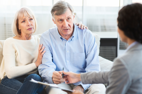 Help your parents choose a reverse mortgage lender with this simple checklist: compare lenders, ask smart questions, and protect your family.
